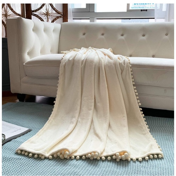 Light Cream Neutral Trendy Cute Pompom Fringe Chic Cozy Soft Throw Blanket - Picture 4 of 16